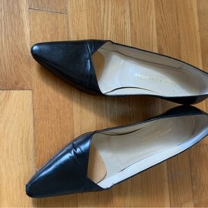 Silvia Fiorentina black leather low heels.  Vintage 2005. size 8.5 M
